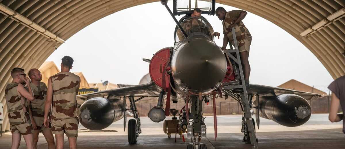 France Withdraws Military From Chad – Mirage Jets Fly Home