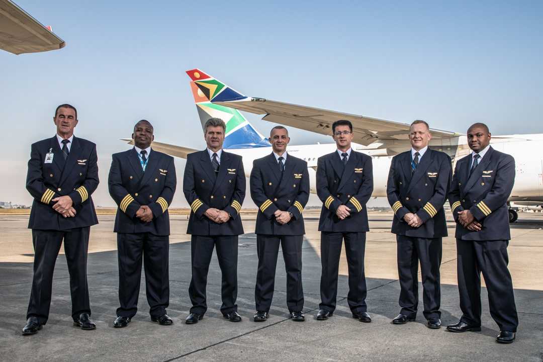 South African Airway Pilots Strike Grounds Flights, Passengers Urged to Seek Alternatives