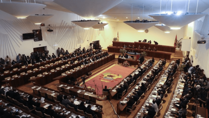 Tensions Mount as Mozambique Opens New Parliament