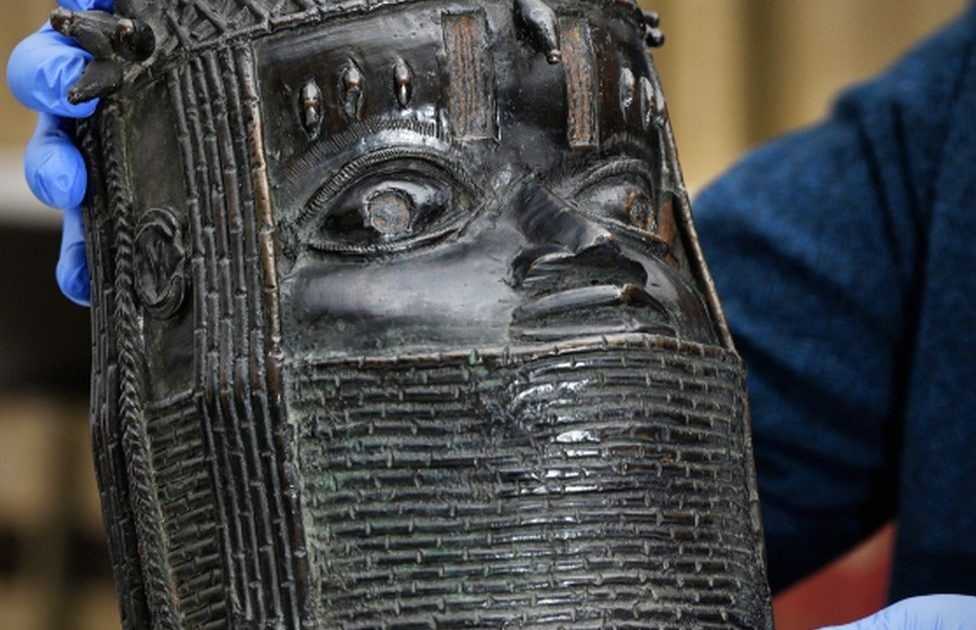 netherlands returns 119 benin bronzes to nigeria