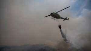 Cape Town Wildfire Forces Mass Evacuations