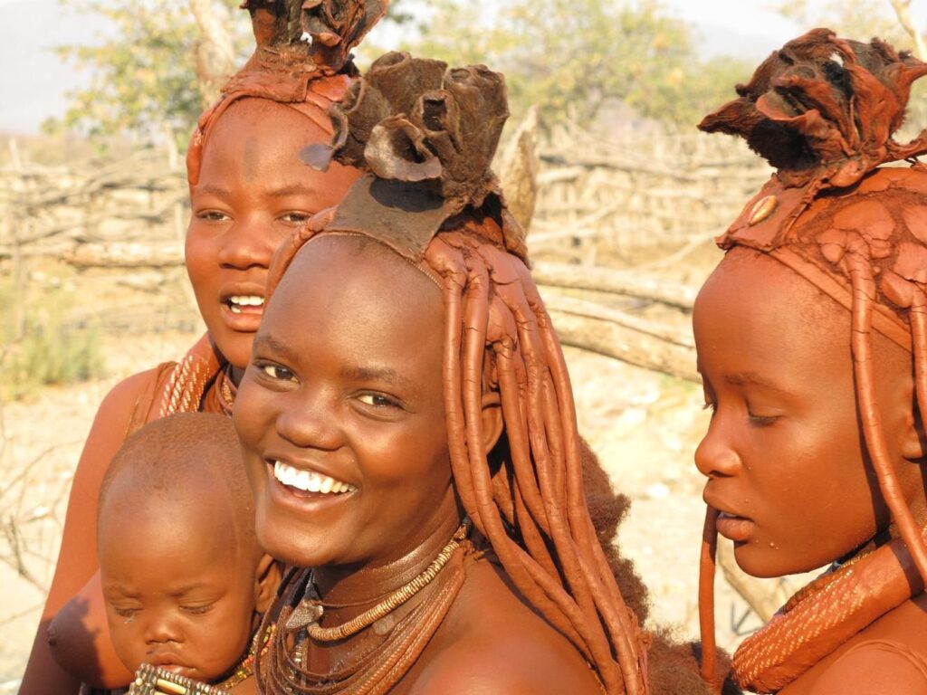 himba people credits arinspiredpencil